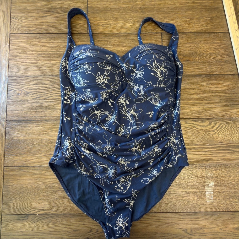 Niptuck‎ Swim Navy Blue White Floral Ruched One Piece Swimsuit Multi Fit Cup